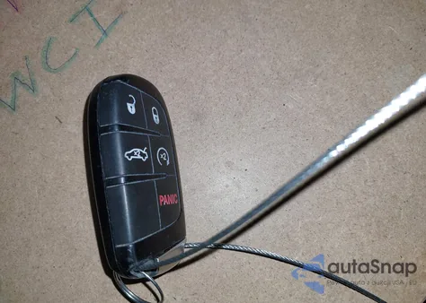 2017 Dodge Charger R/T Rwd z USA, uszkodzony, nr VIN 2C3CDXCTXHH557168